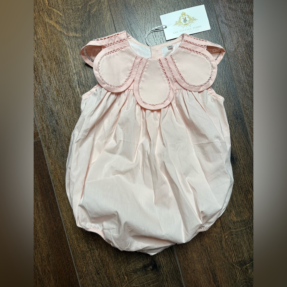 The Vintage Teddy Boutique Baby Girls Flower Petal Collar Romper Bubble